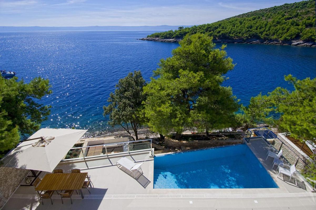 Luxury Seafront Villa My Dream With Private Pool, Jacuzzi And Staff At The Beach On Brac Island - Sumartin Selca  Buitenkant foto
