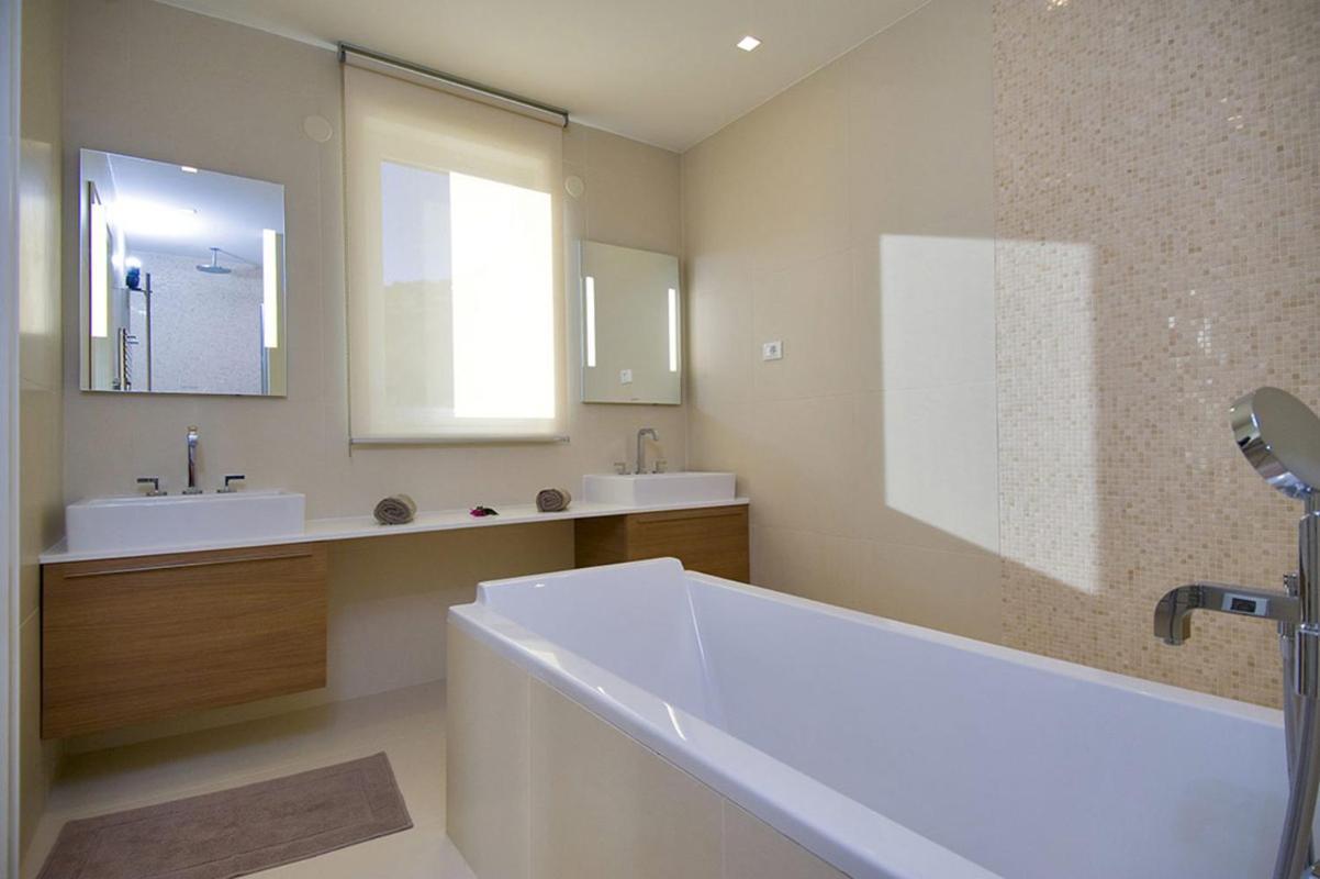 Luxury Seafront Villa My Dream With Private Pool, Jacuzzi And Staff At The Beach On Brac Island - Sumartin Selca  Buitenkant foto