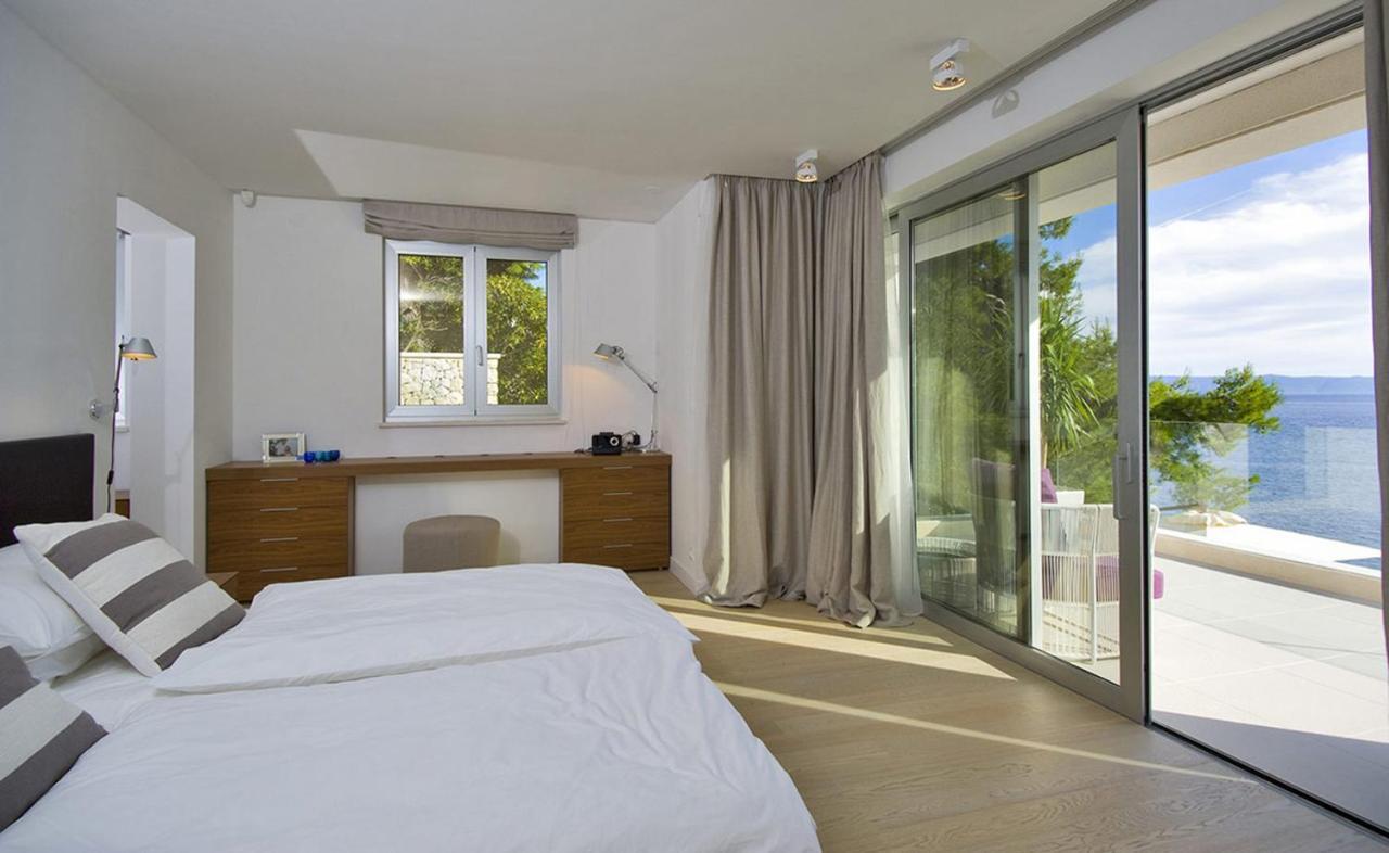 Luxury Seafront Villa My Dream With Private Pool, Jacuzzi And Staff At The Beach On Brac Island - Sumartin Selca  Buitenkant foto