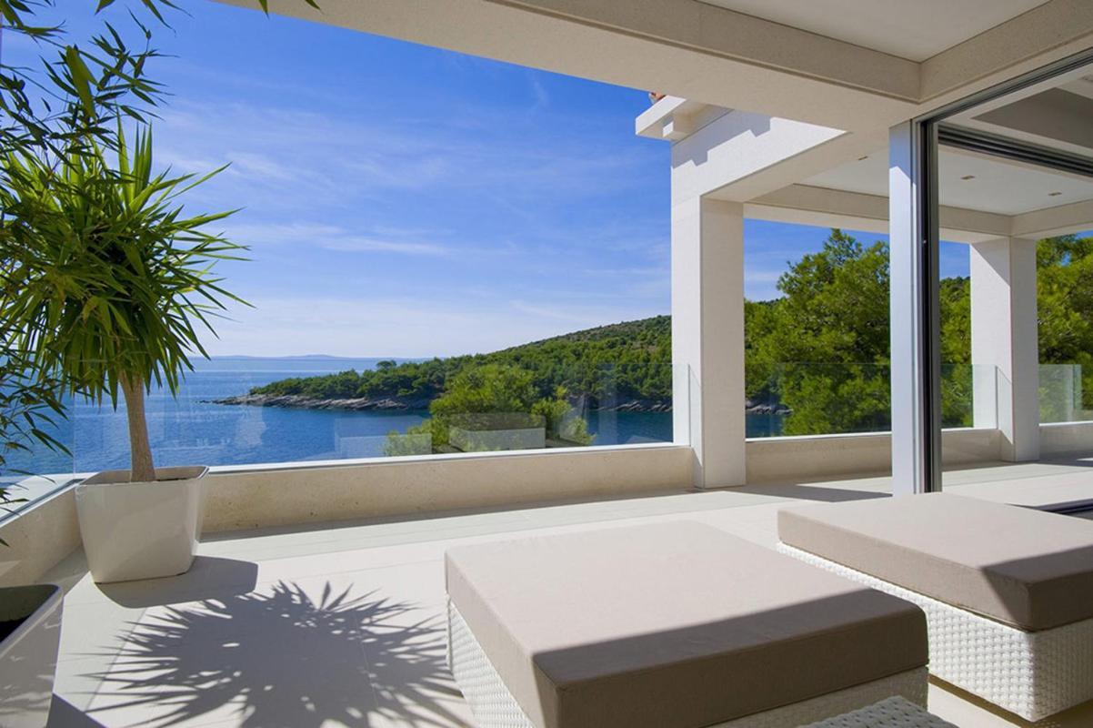 Luxury Seafront Villa My Dream With Private Pool, Jacuzzi And Staff At The Beach On Brac Island - Sumartin Selca  Buitenkant foto