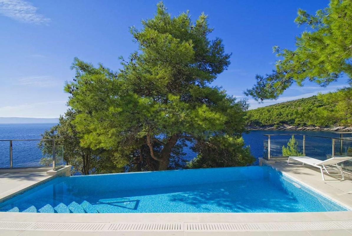 Luxury Seafront Villa My Dream With Private Pool, Jacuzzi And Staff At The Beach On Brac Island - Sumartin Selca  Buitenkant foto